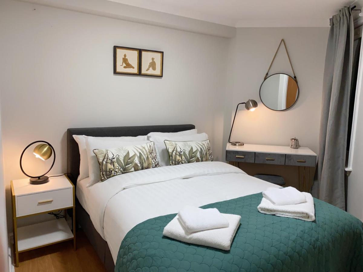Private Main Door Lovely 2 Bedroom Apartment EDI Exterior foto
